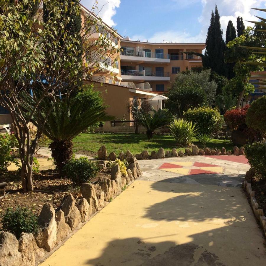Paradise Garden Paphos 外观 照片